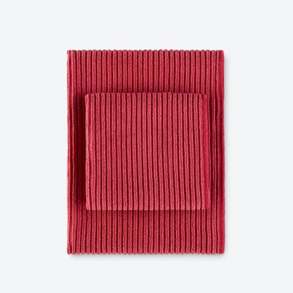 Norwex Kitchen Towel and Kitchen Cloth set of 2 Pomegranate NWT